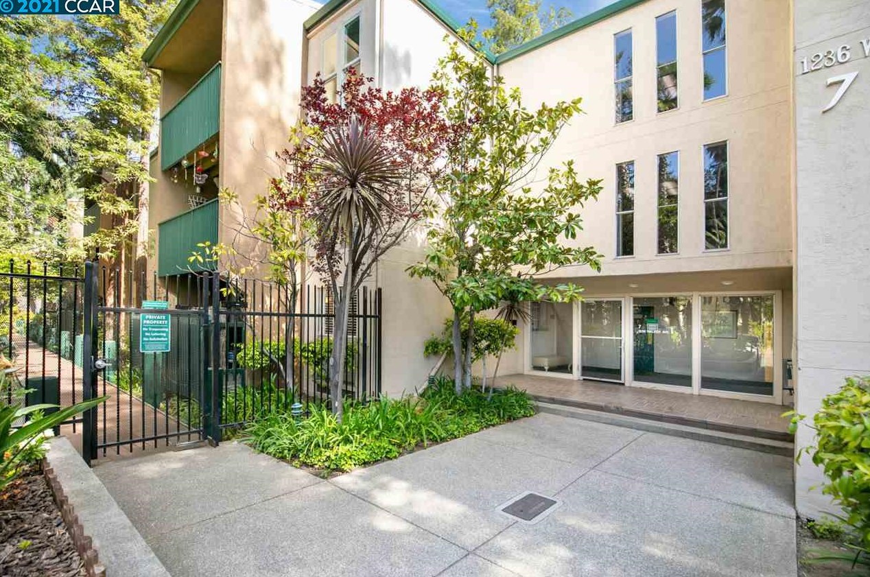 1236 Walker Ave #204, Walnut Creek, CA 94596