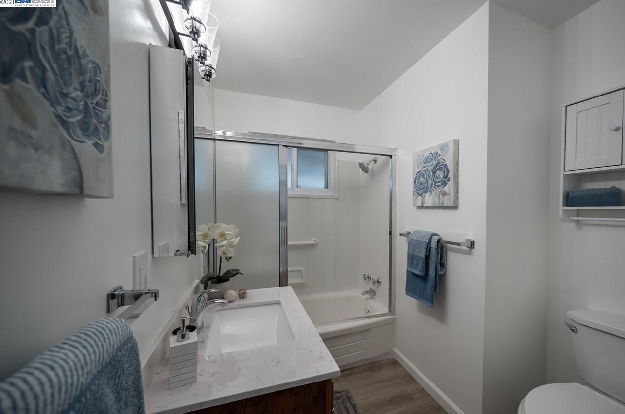 1554 Claycord Ave, Concord CA  94521-2214 exterior