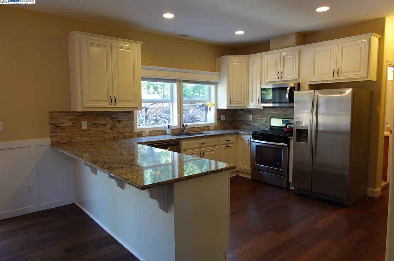 12757 Pasquale Rd, Cherokee, CA 95959-8840