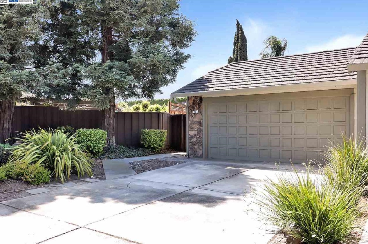 4293 Tanager Cmn, Fremont, CA 94555-3011