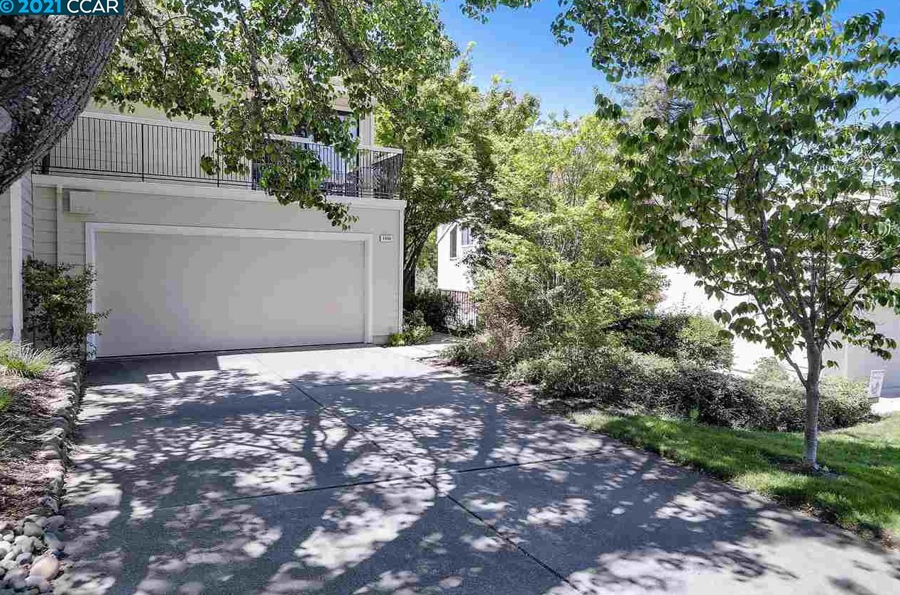 1050 Camino Verde Cir, Walnut Creek, CA 94597-2273