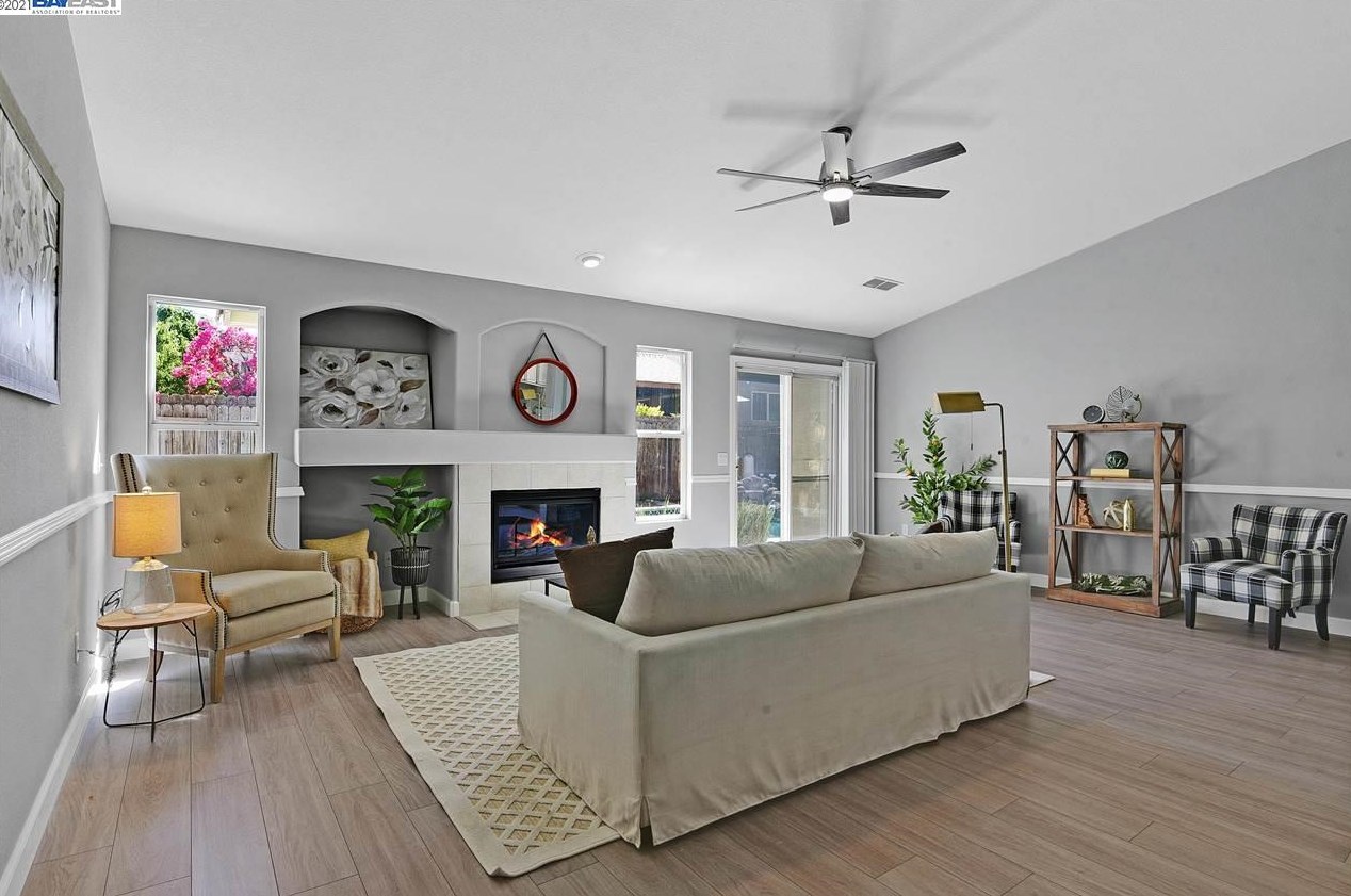1133 Marie Antonette Ct, Tracy, CA 95377
