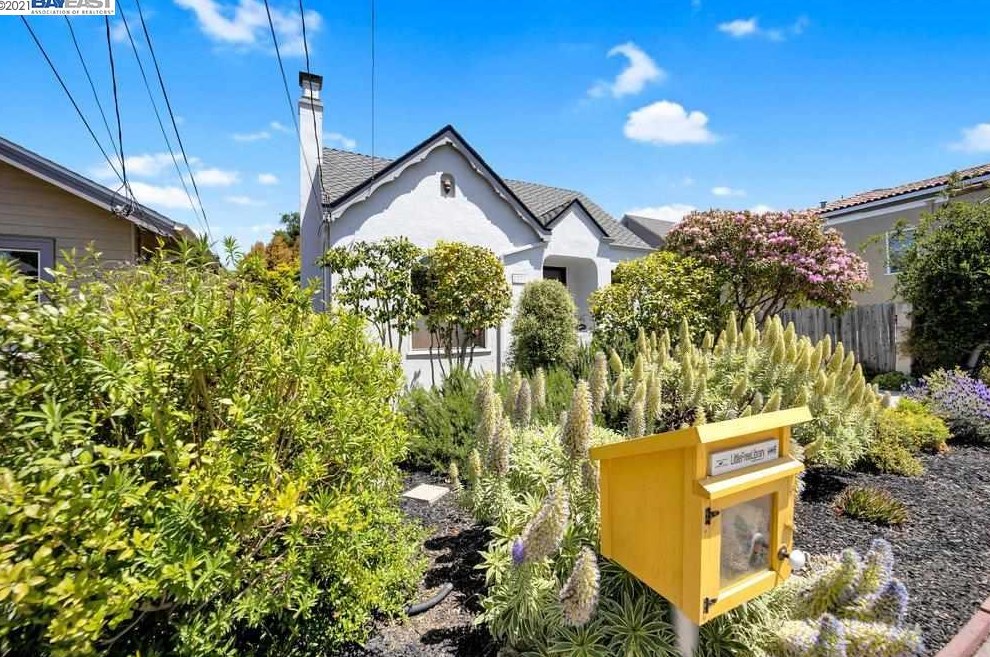 2711 Buena Vista Ave, Alameda, CA 94501-1609