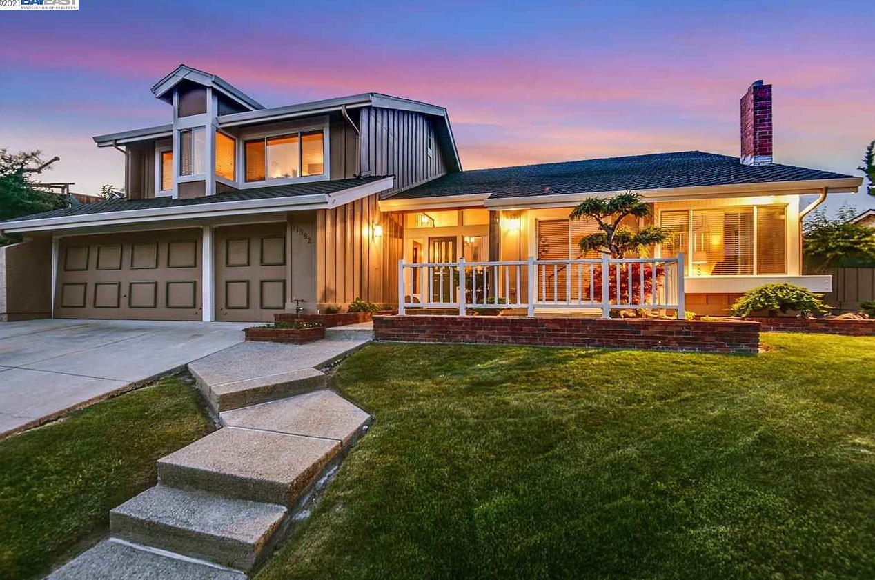 11962 W Vomac Rd, Pleasanton, CA 94568