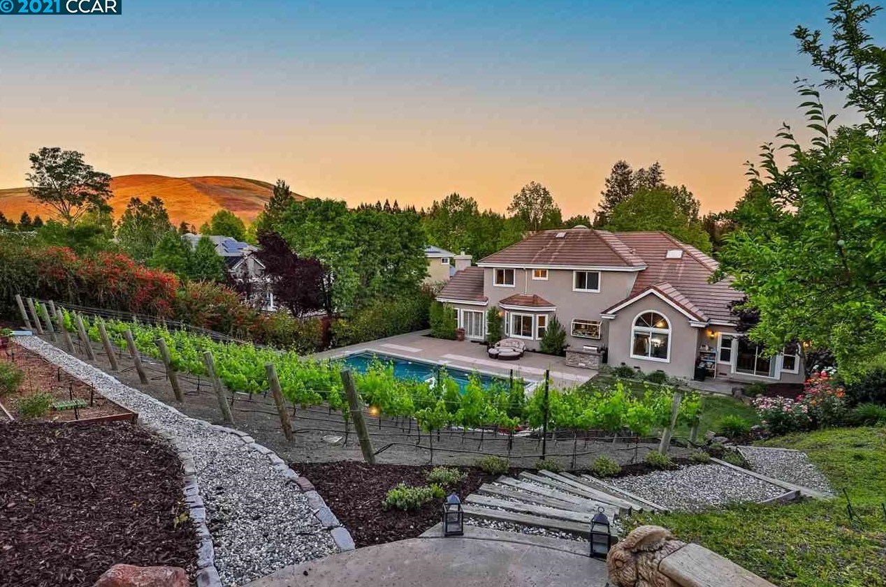 40 Trish Ct, Danville, CA 94506