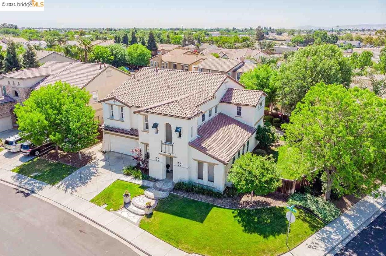 572 Caraway Dr, Los Angeles CA  94513-2350 exterior