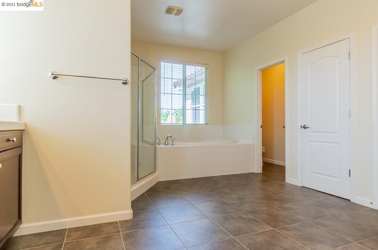 572 Caraway Dr, Los Angeles CA  94513-2350 exterior