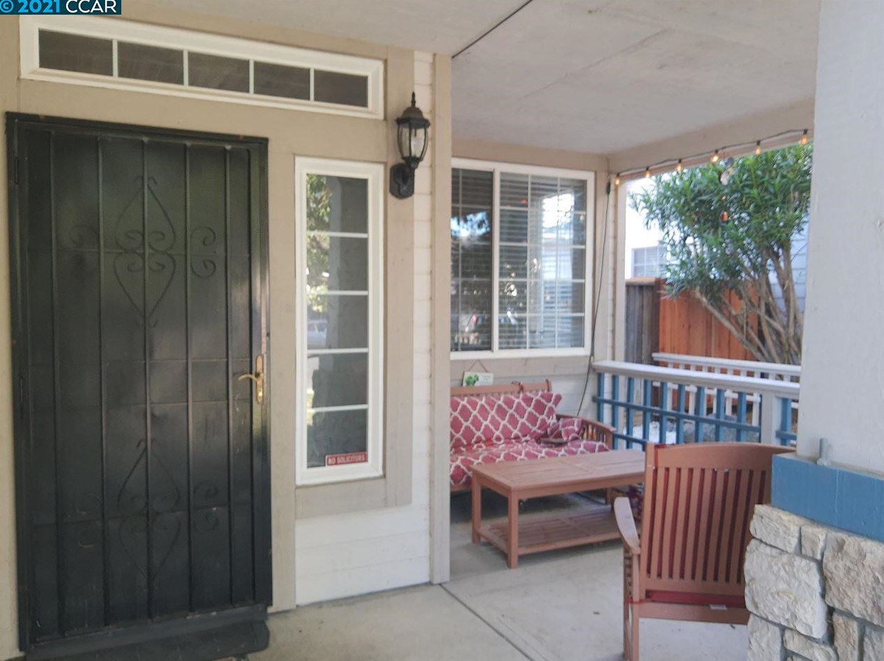 2090 Heartland Cir, Los Angeles, CA 94513-2196