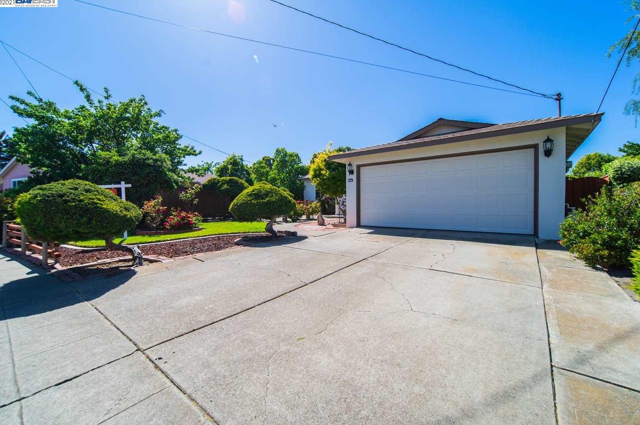 35906 Rosewood Dr, Newark, CA 94560