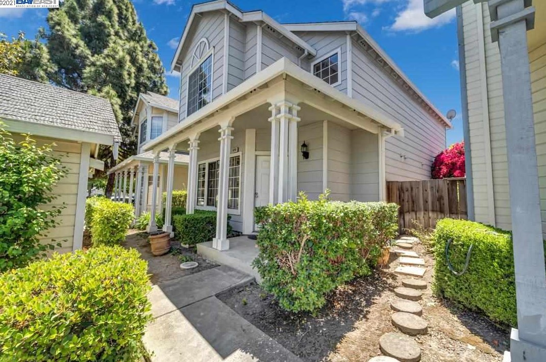 6293 Potrero Dr, Newark, CA 94560