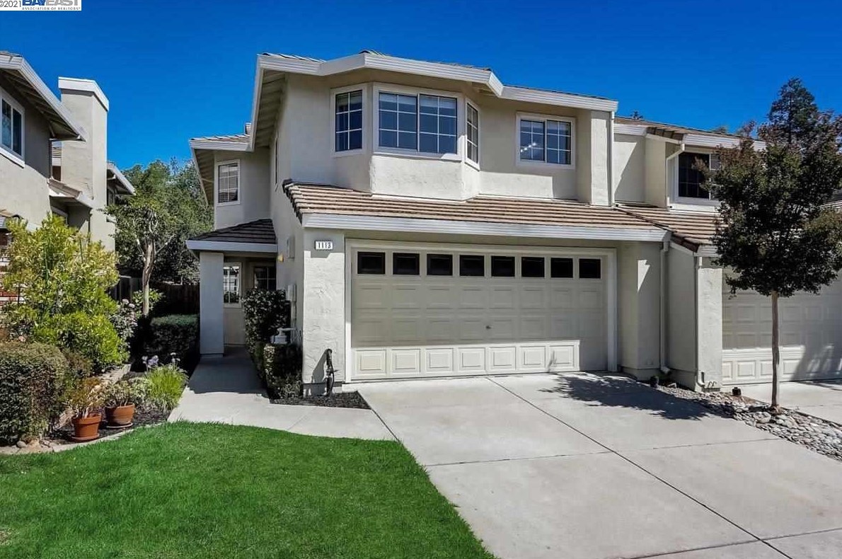 1113 Crest Ridge Ln, Concord, CA 94521-4539
