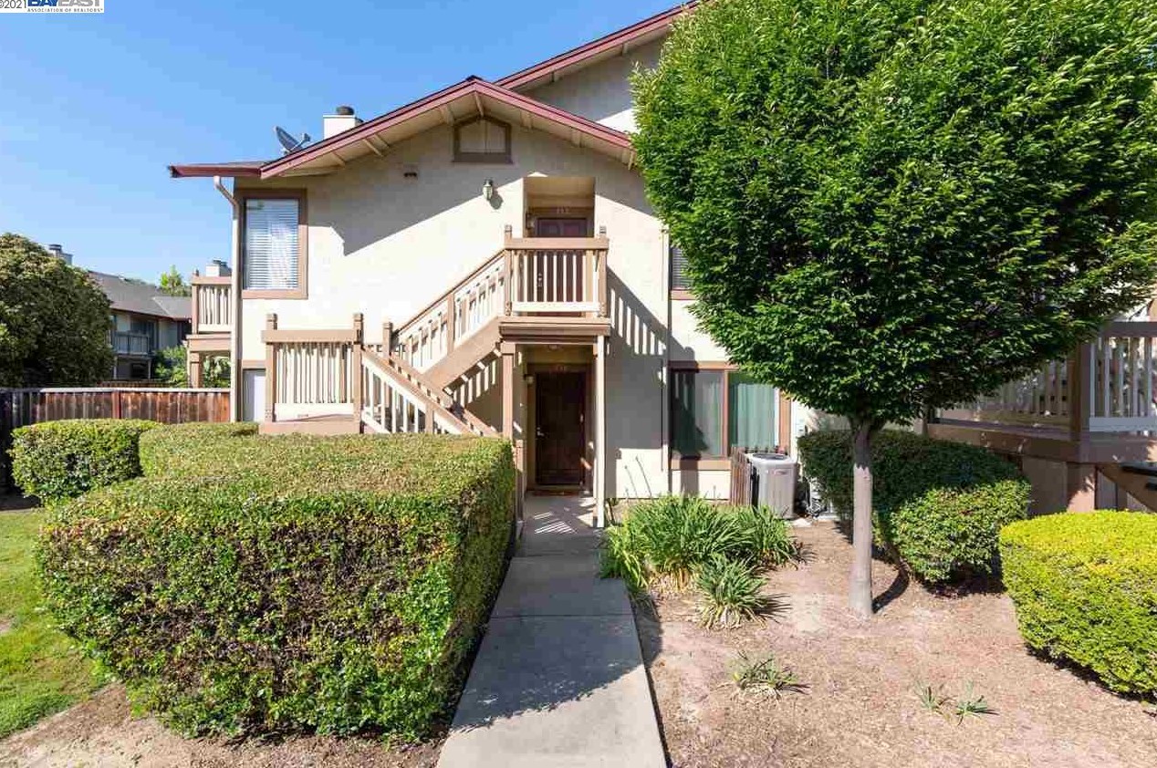 952 Cherry Glen Cir, Fremont, CA 94536-4249
