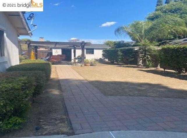 521 Nottingham Dr, Los Angeles CA  94513-1457 exterior