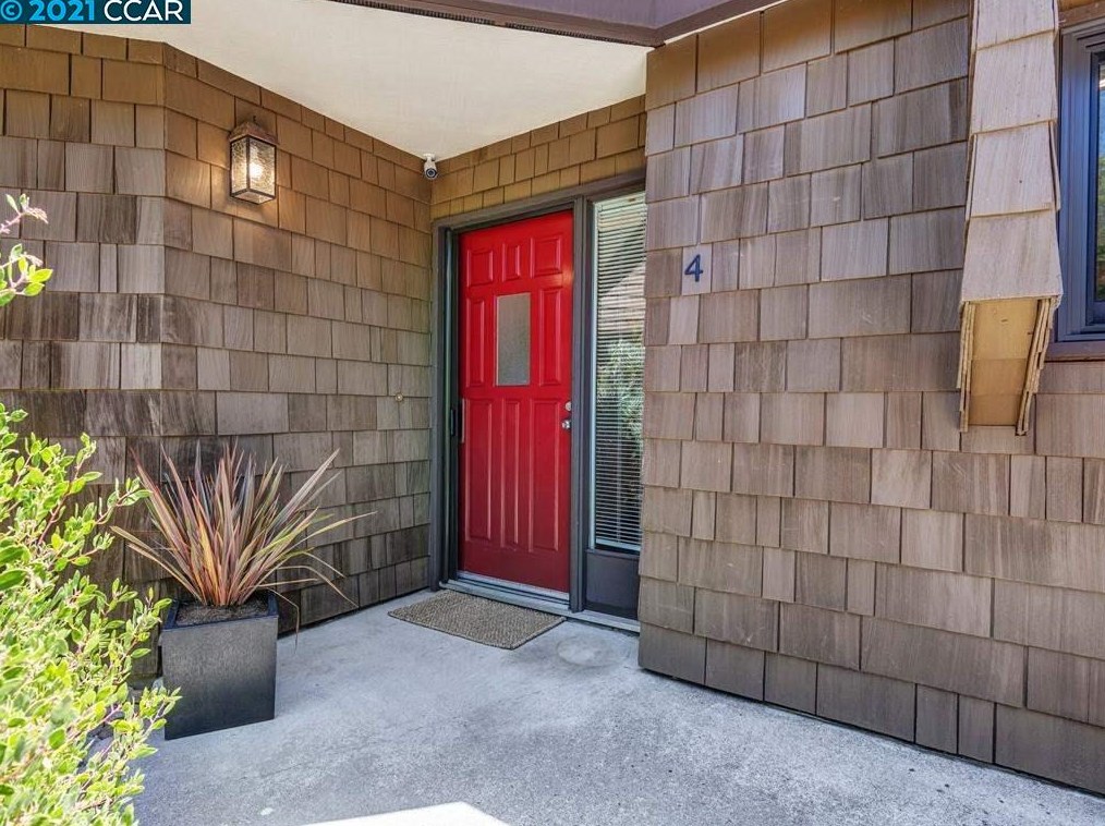 4 Creek Ct, Lafayette, CA 94549-3709