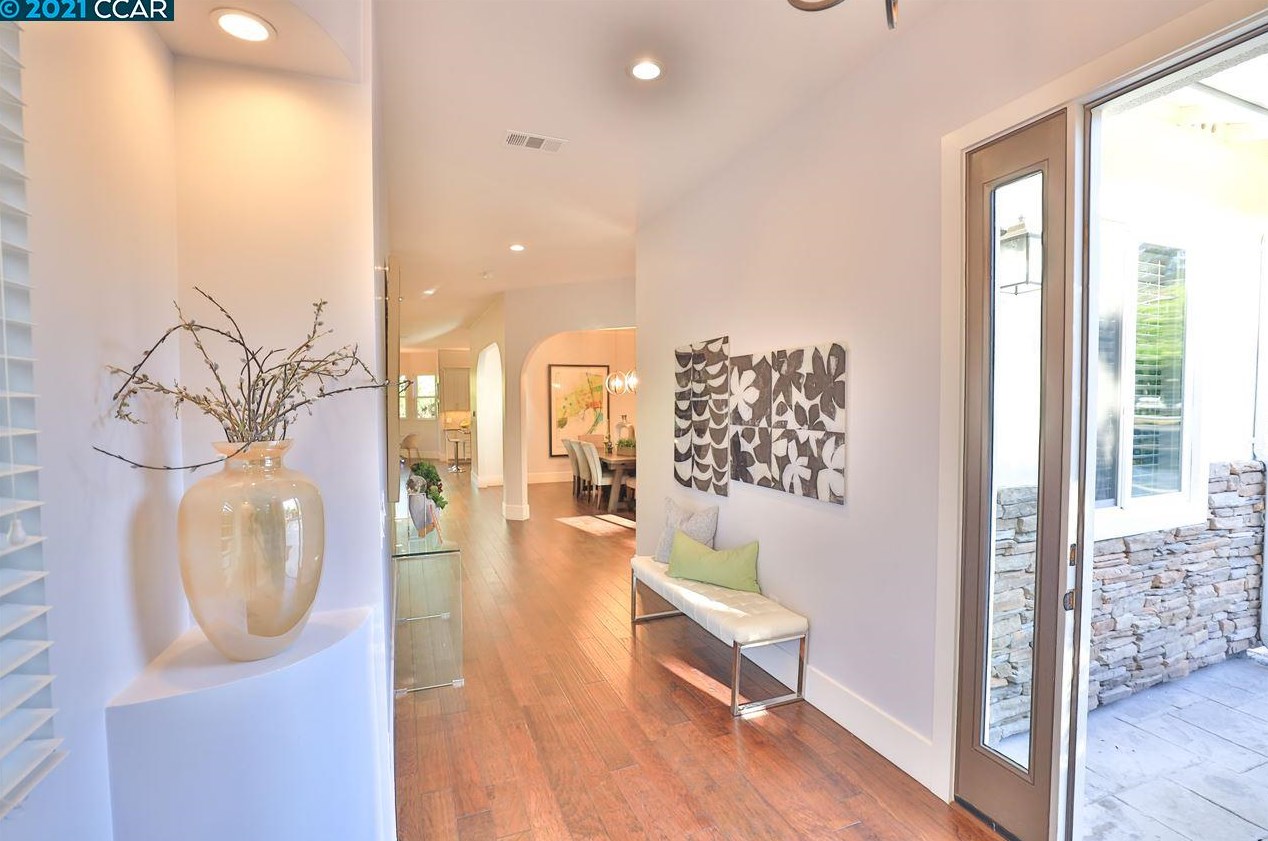 72 Margrave Ct, Walnut Creek, CA 94597-2511