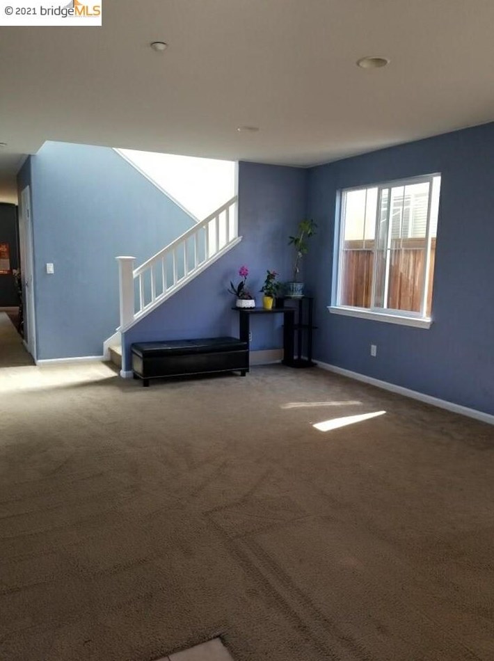 140 Spears Cir, Richmond, CA 94801-1730