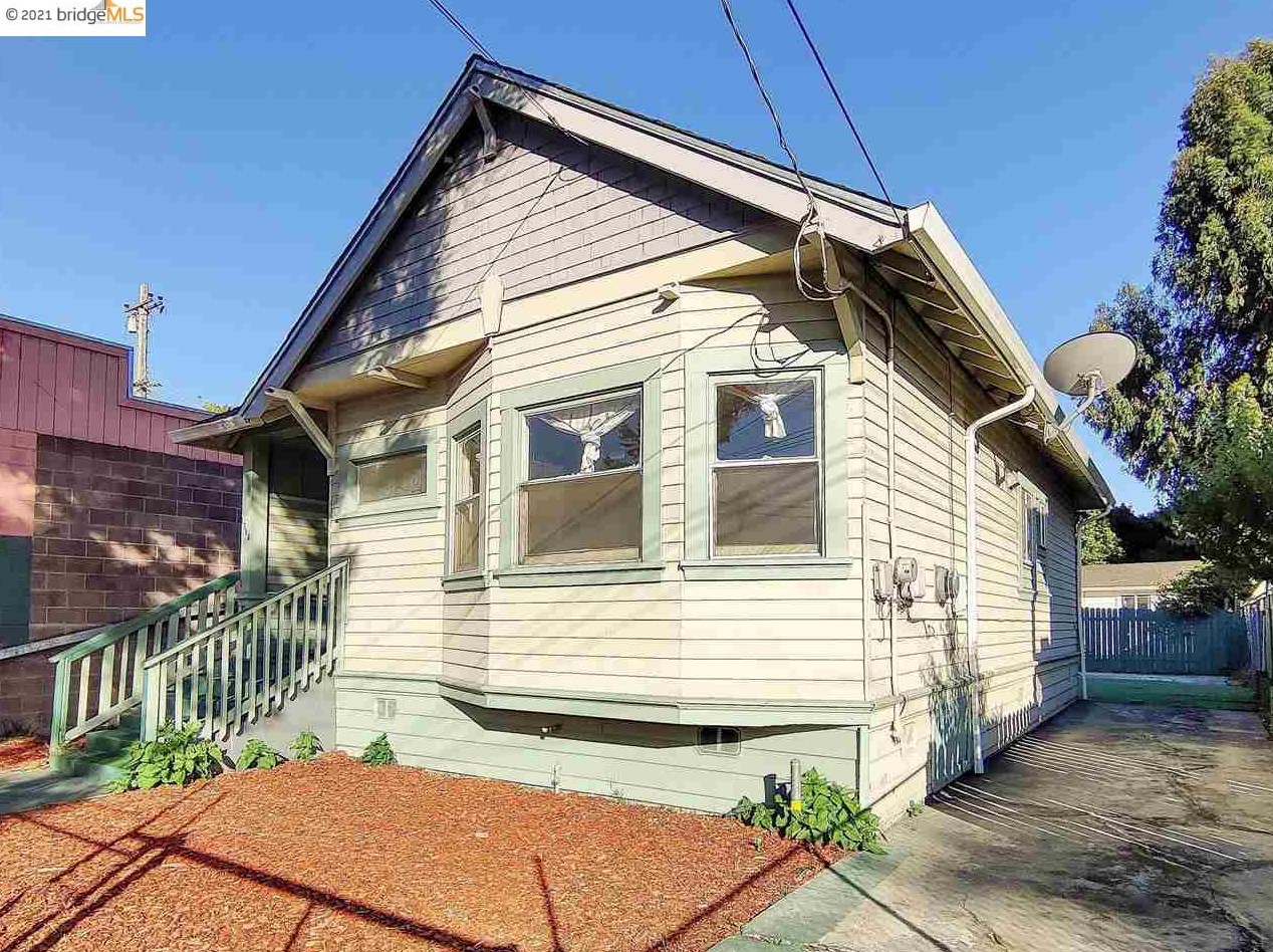 1768 82nd Ave, Oakland, CA 94621-2221