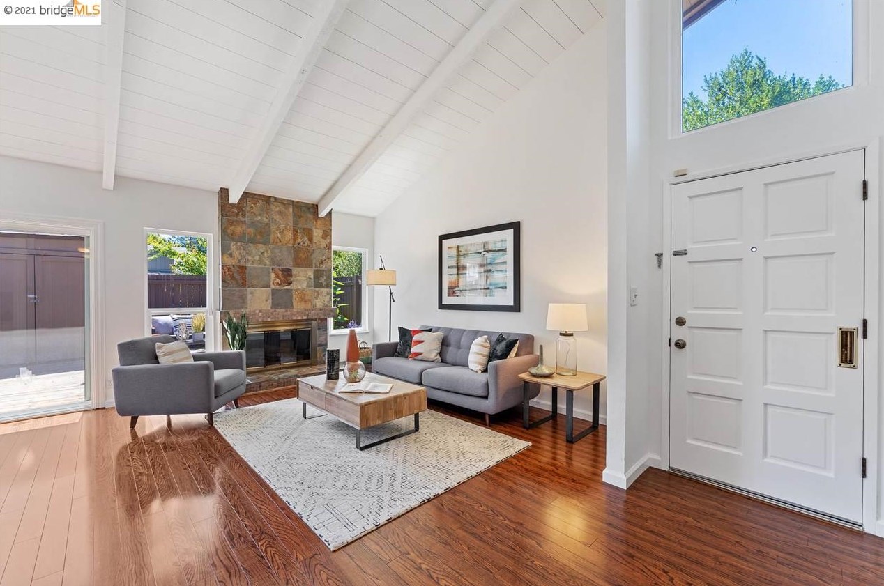 301 Westcliffe Cir, Walnut Creek, CA 94597-3208