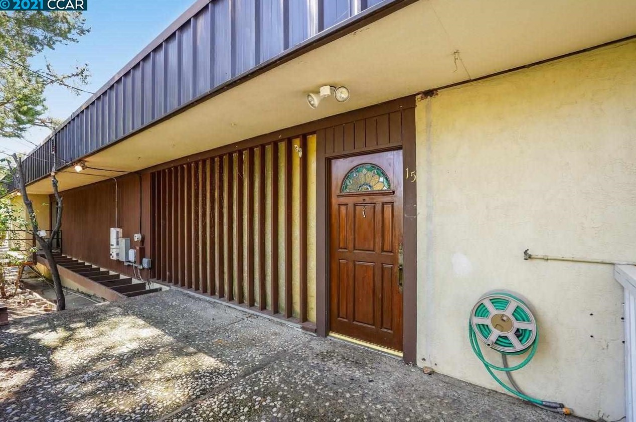 15 Ridge Ln, Orinda, CA 94563