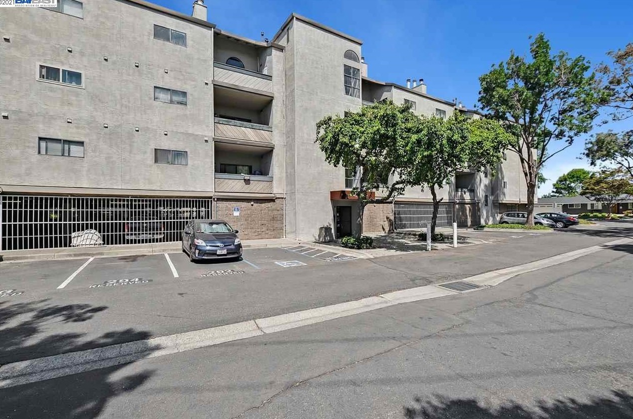 1234 Stanhope Ln #370, Hayward, CA 94545