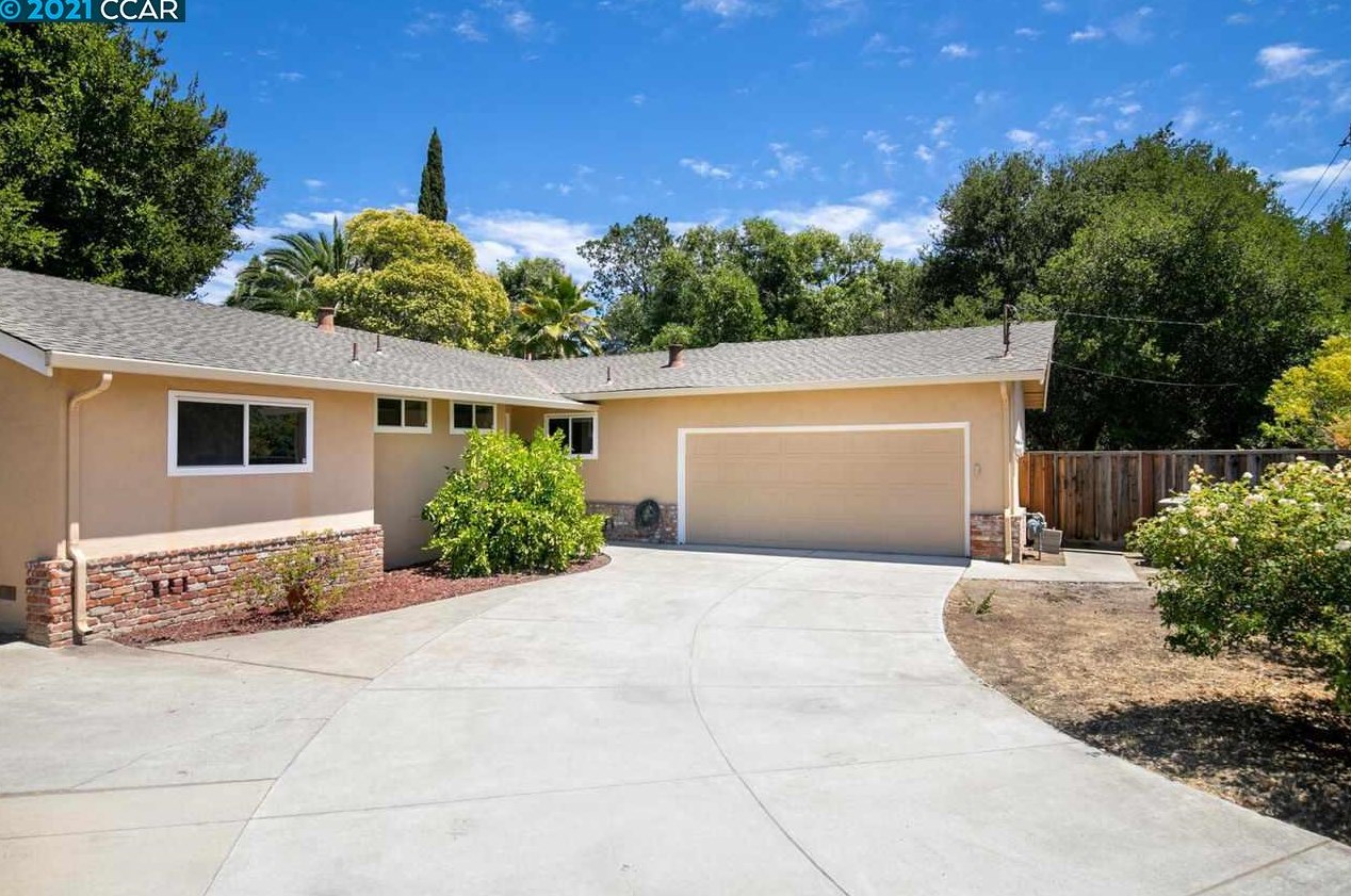 1200 Babel Ln, Concord CA  94518-1650 exterior
