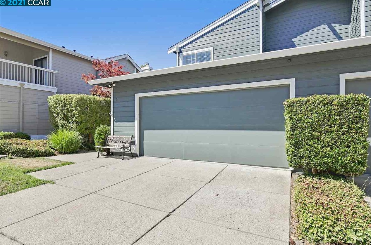 12 Josefa Pl, Moraga, CA 94556-1577