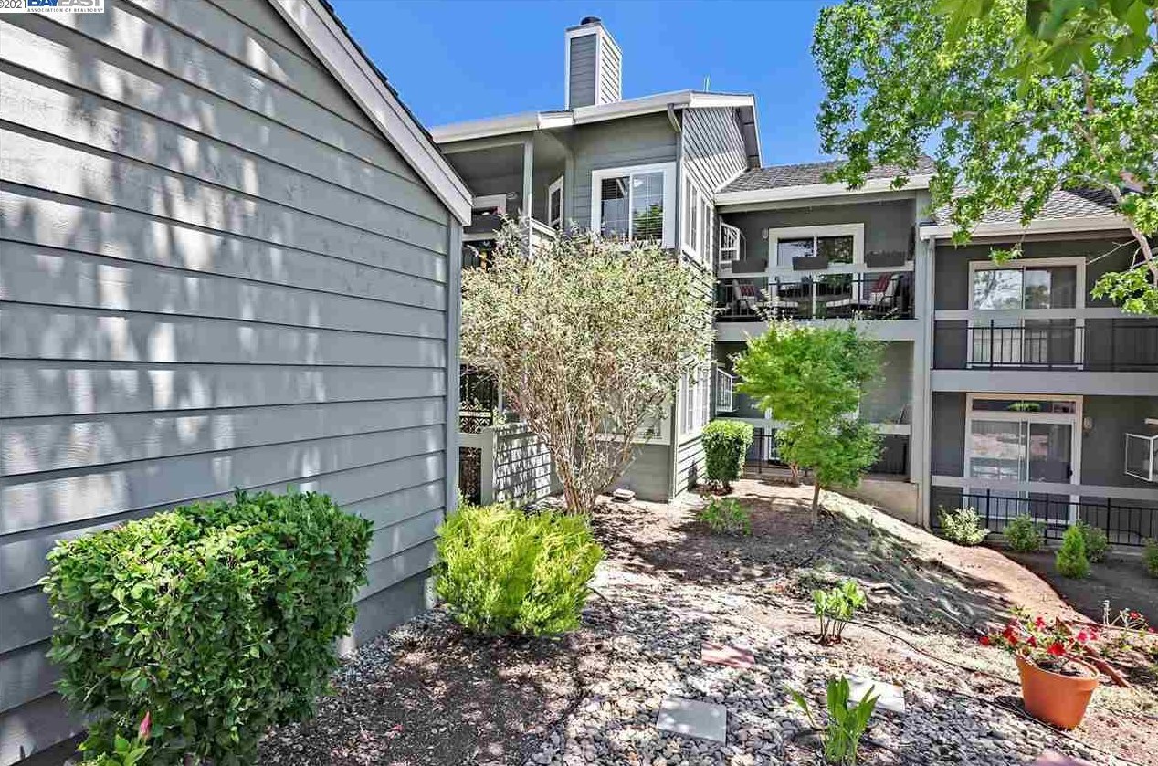 7595 Canyon Meadow Circle #d, Pleasanton, CA 94588