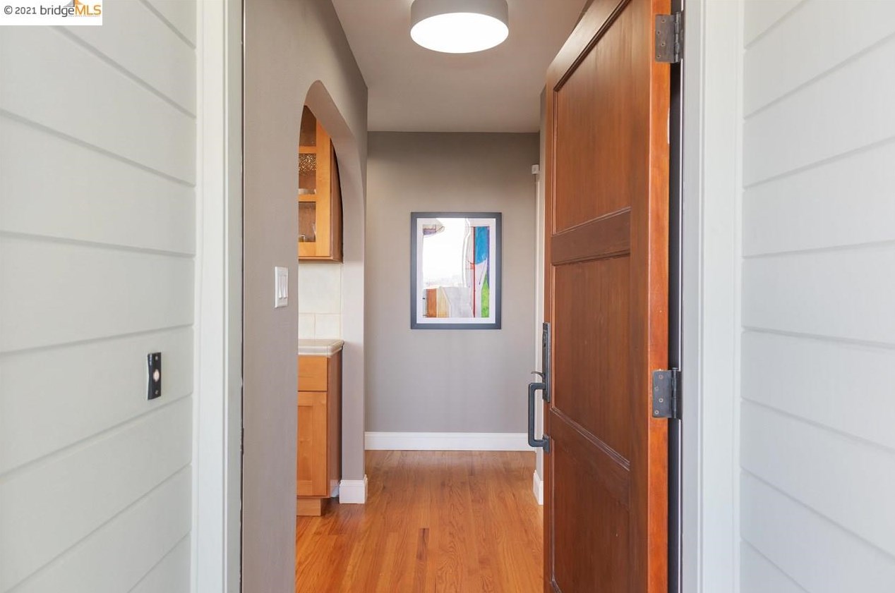 6851 Snowdon Ave, Richmond, CA 94530-1845