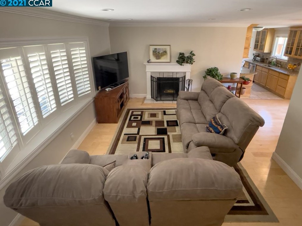 178 Cynthia Dr, Concord, CA 94523-2980