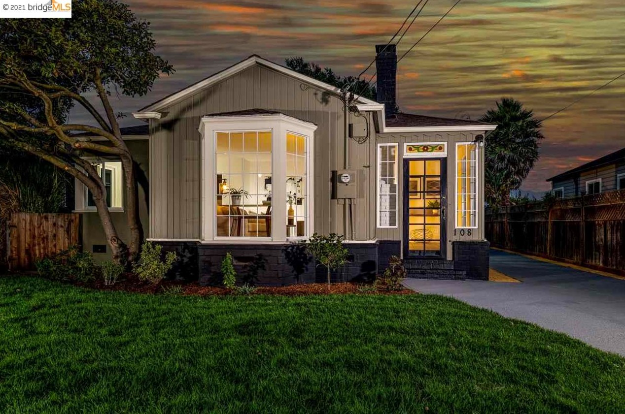 108 Pacific Ave, Alameda, CA 94501-1822