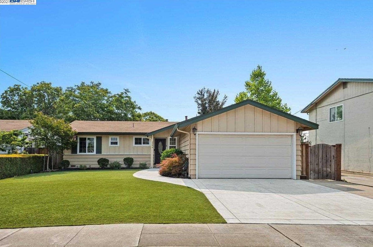 4396 Mowry Ave, Fremont, CA 94538-1258