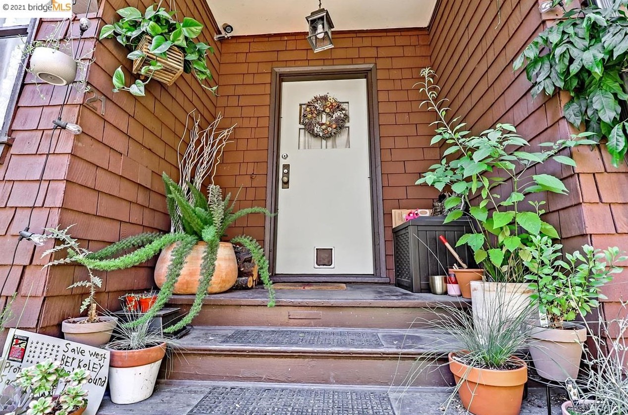 21 Westall Ave, Oakland, CA 94611-5415