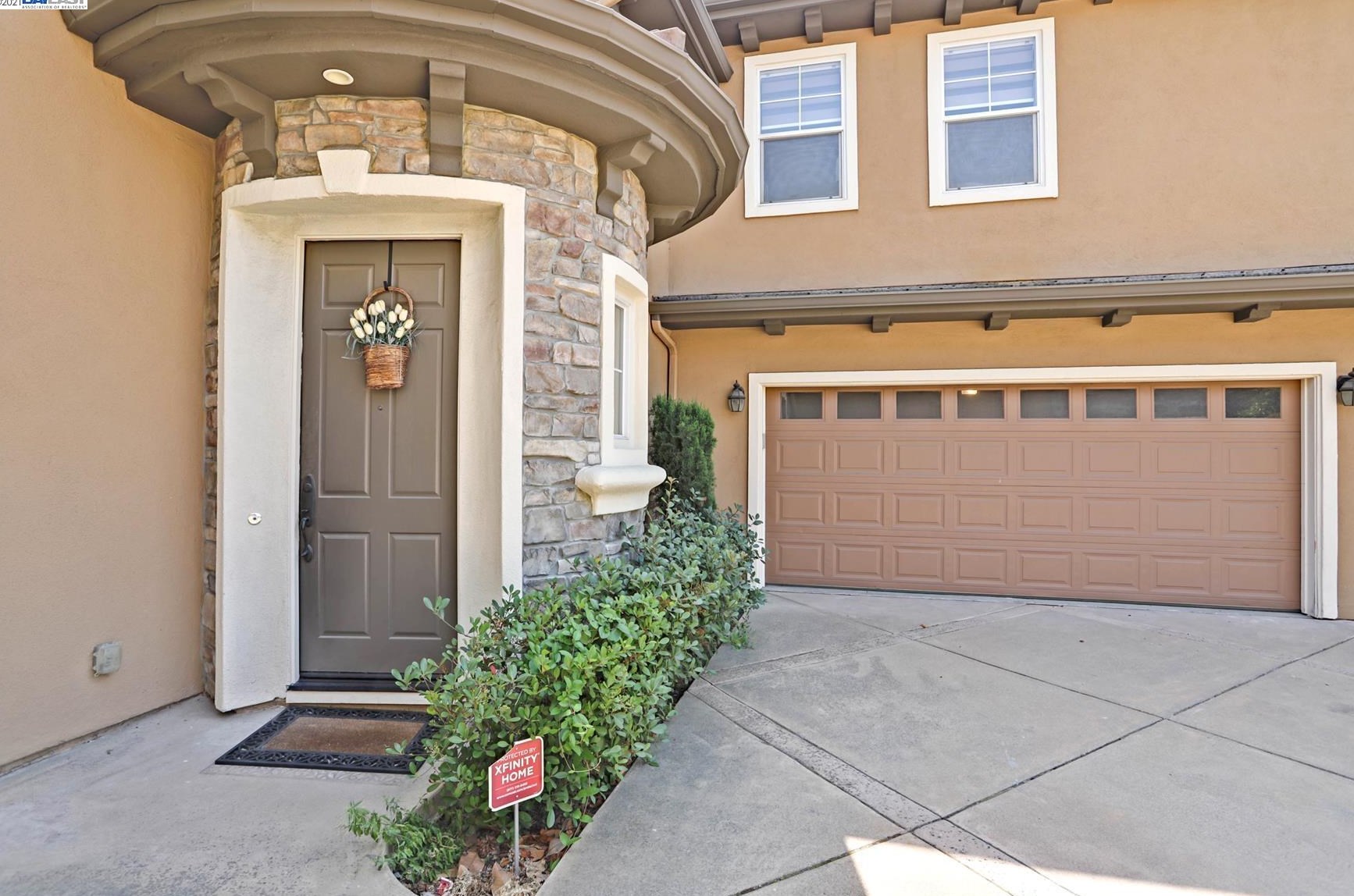 1386 Trailside Ct, San Jose, CA 95138-2742