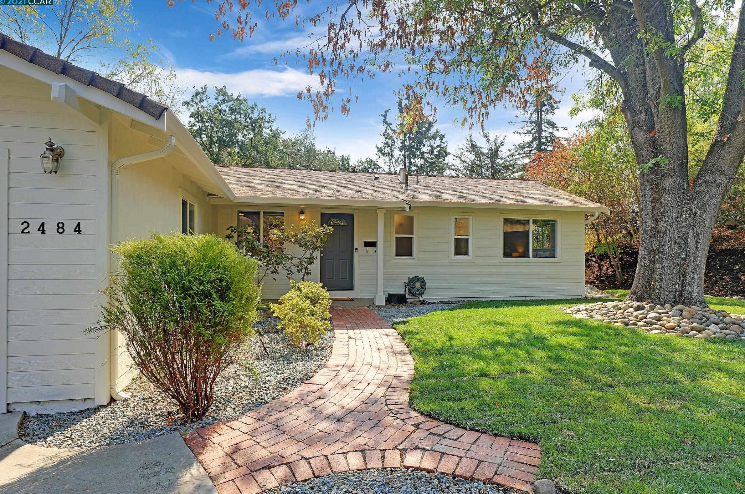 2484 Sky Rd, Walnut Creek, CA 94597-3047