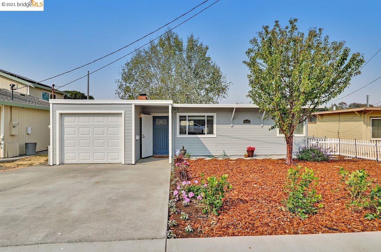 4645 Canyon Rd, Richmond, CA 94803-3104