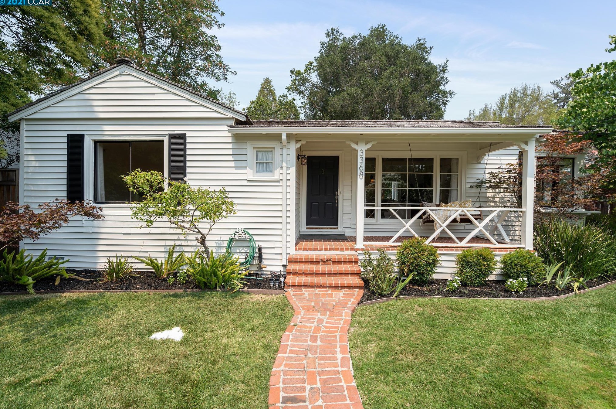 3368 Victoria Ave, Lafayette, CA 94549-4649