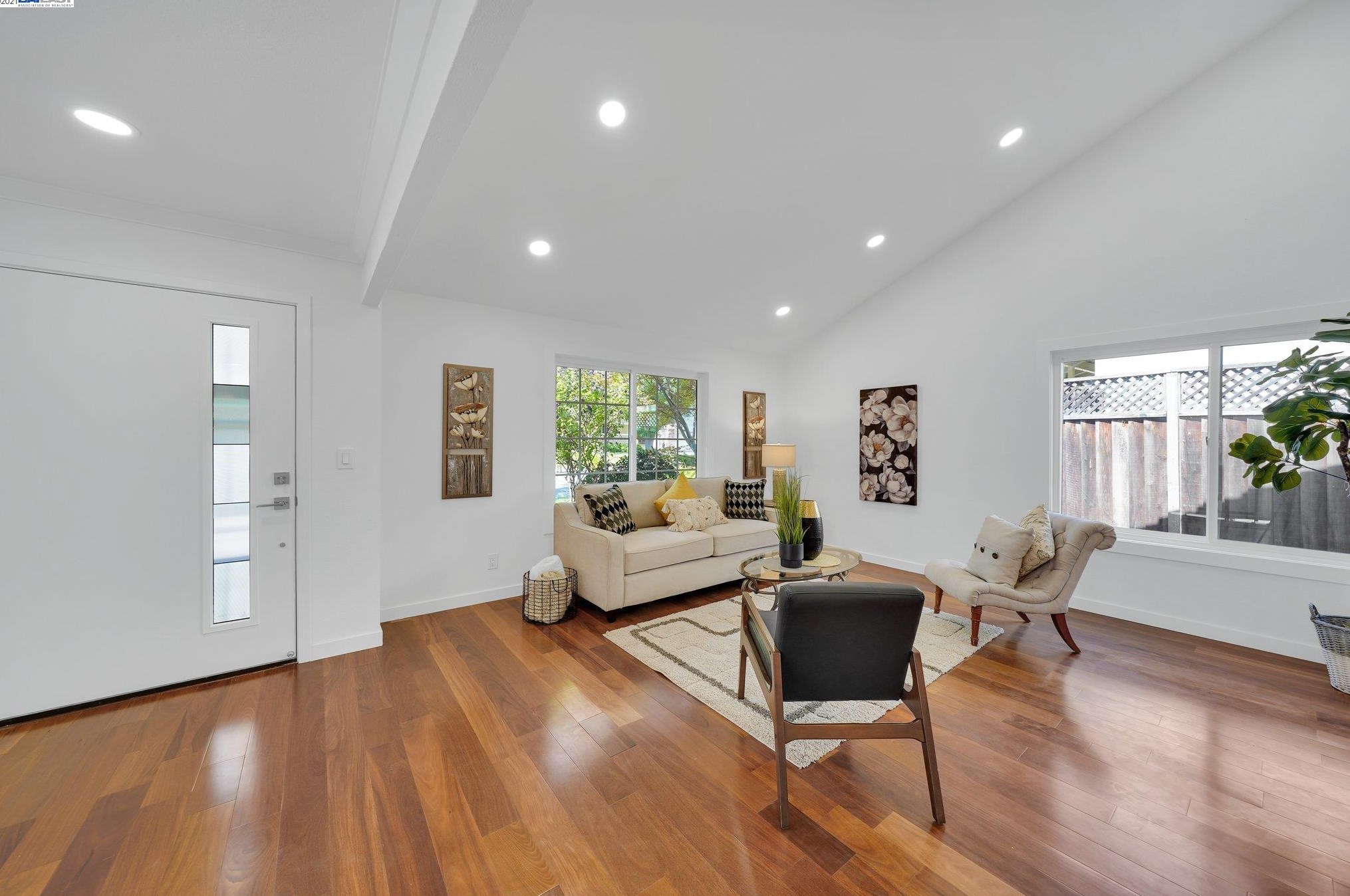 285 Tuolumne Dr, Fremont, CA 94539-7754