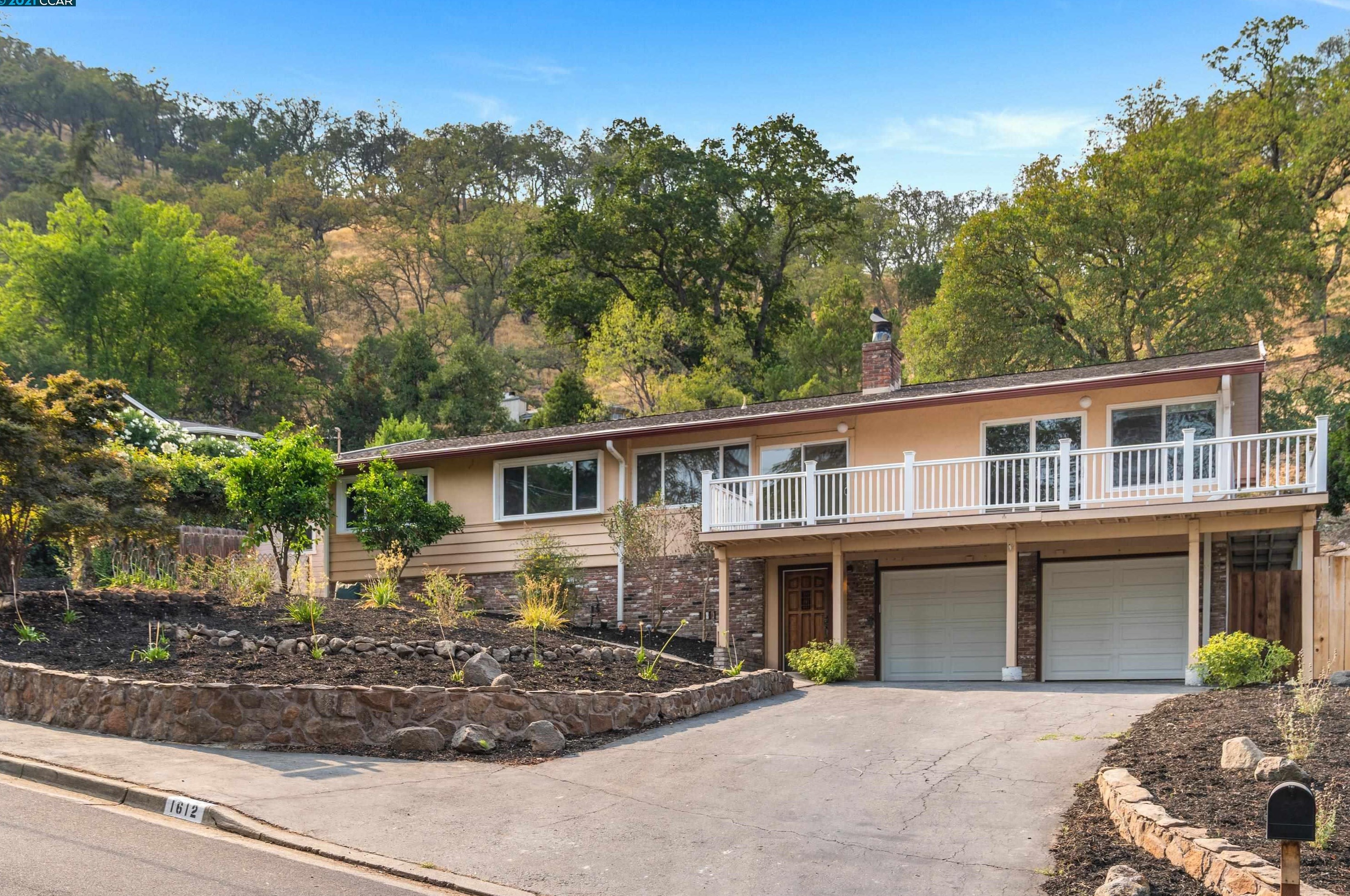 1612 Cervato Cir, Alamo, CA 94507-1074