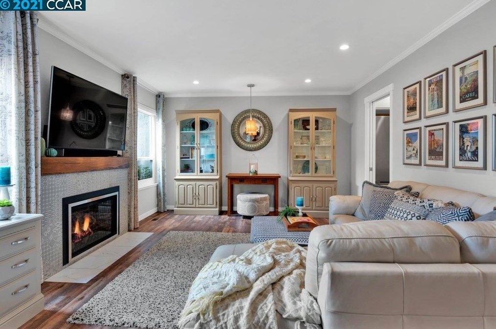 2195 Dapplegray Ln, Walnut Creek, CA 94596-6347