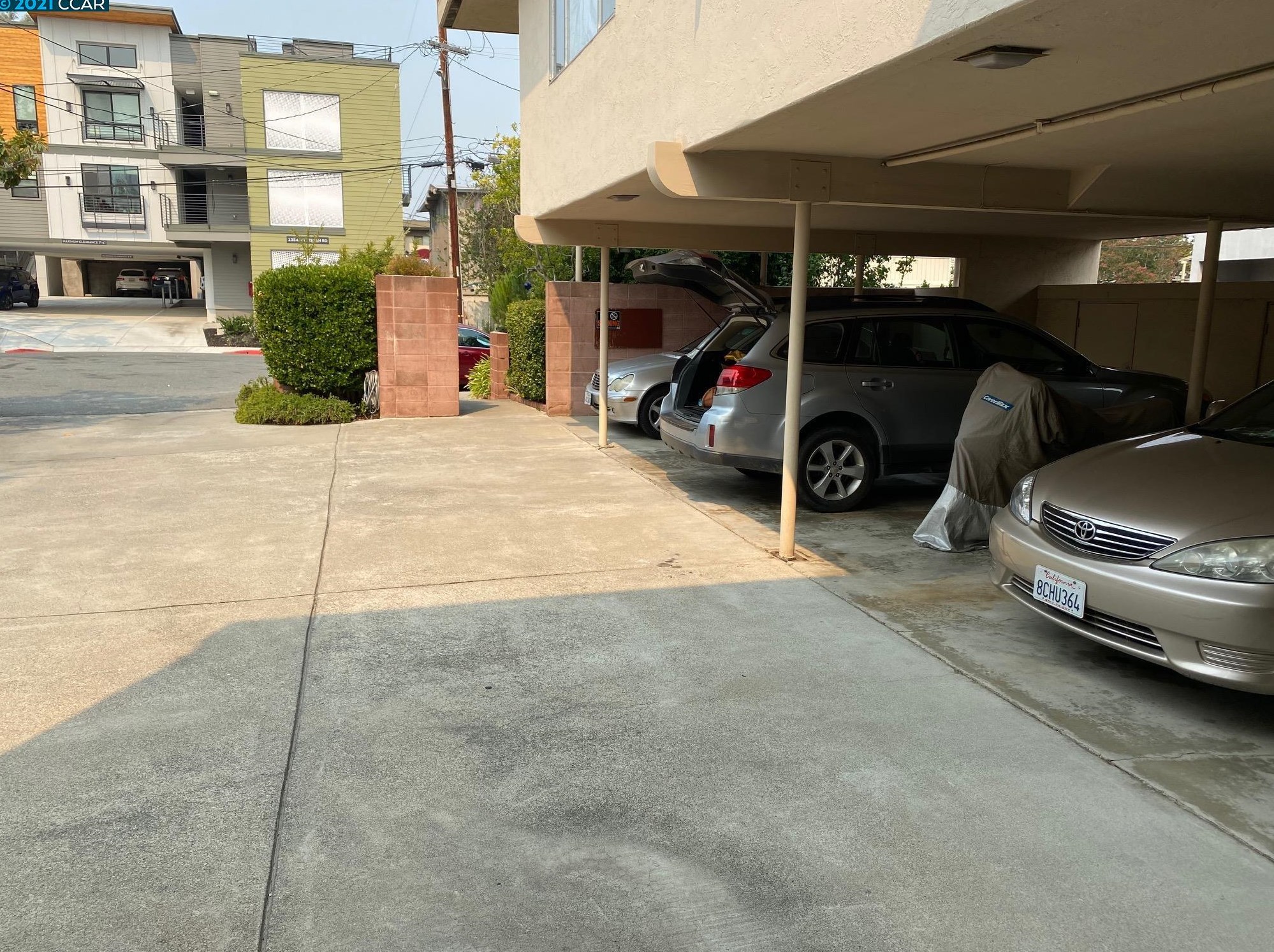 150 Village Ct, Walnut Creek, CA 94596-6901