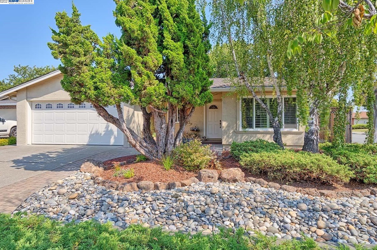 3290 Lake Mead Ct, Fremont, CA 94555-1003