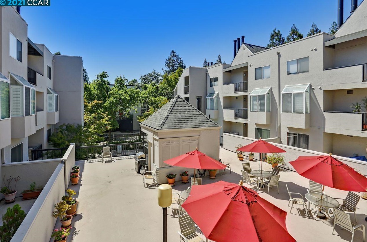 3183 Wayside Plz, Walnut Creek CA  94597-2006 exterior