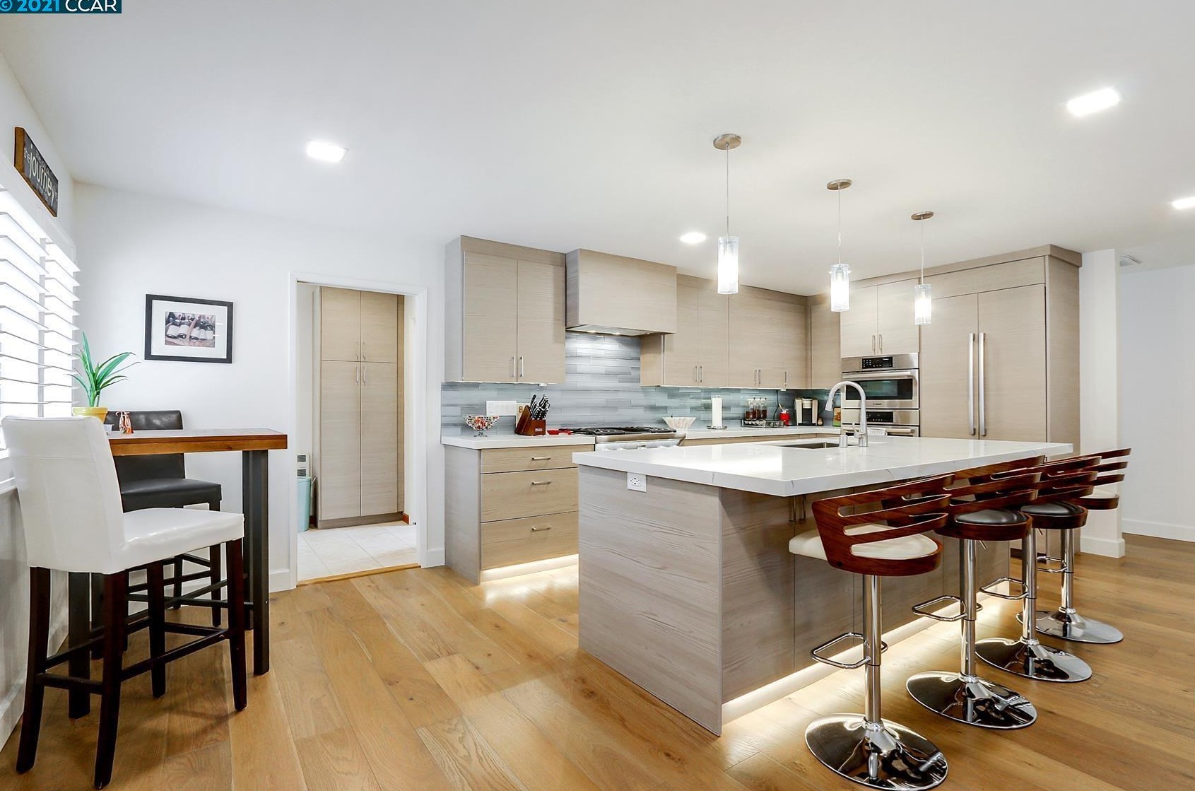 2141 Wilmington Dr, Walnut Creek, CA 94596-6238