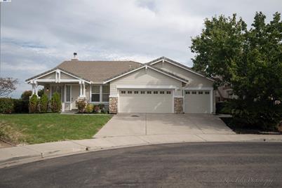 2451 Anita Ct - Photo 1