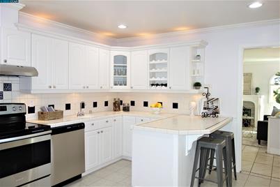 1294 Windermere Way - Photo 1