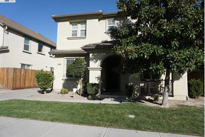 17826 Daffodil Hill St - Photo 1