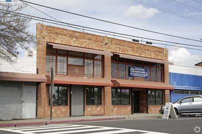 5812 Foothill Blvd - Photo 1