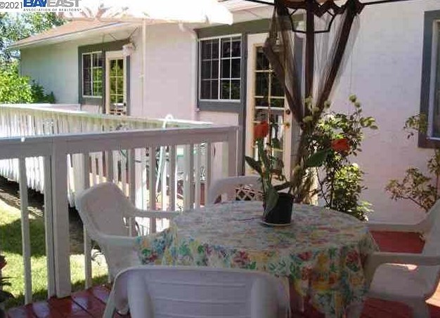 993 Oak Grove Rd, Concord, CA 94518