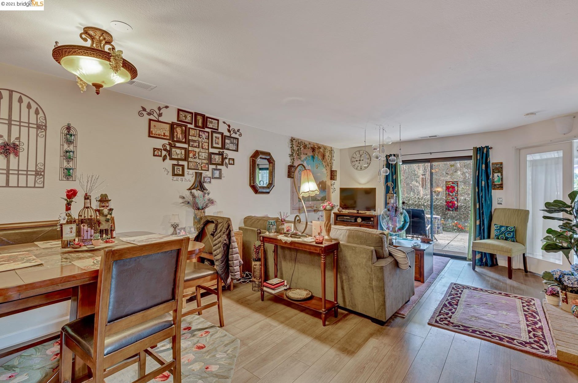 1105 Devonwood, Rodeo CA 94547-3579 exterior