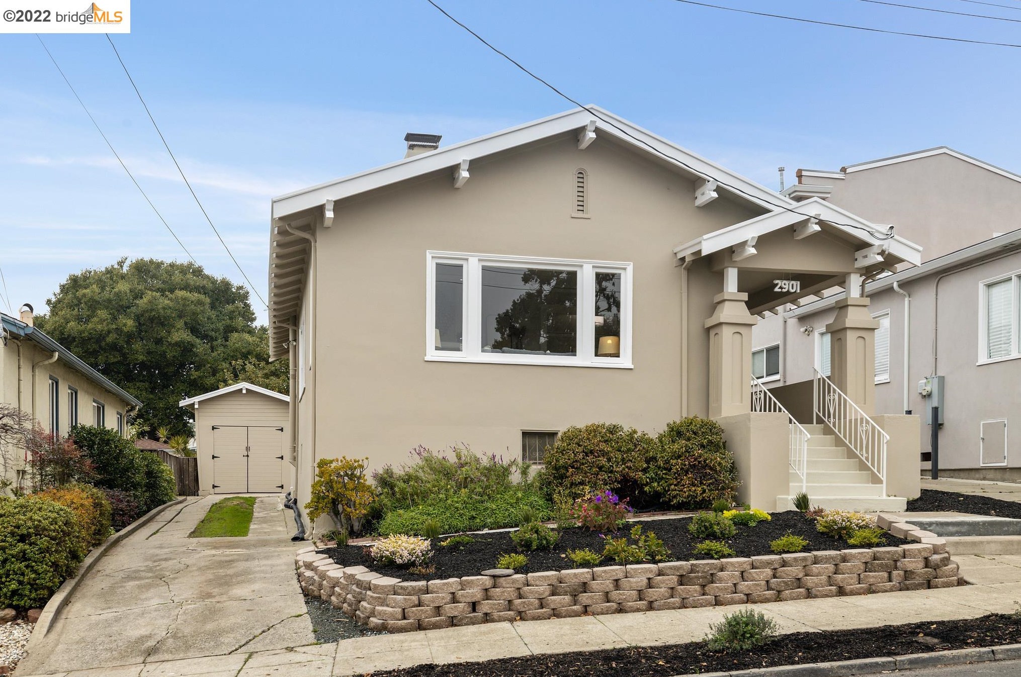 2901 Modesto Ave, Oakland, CA 94619-3374
